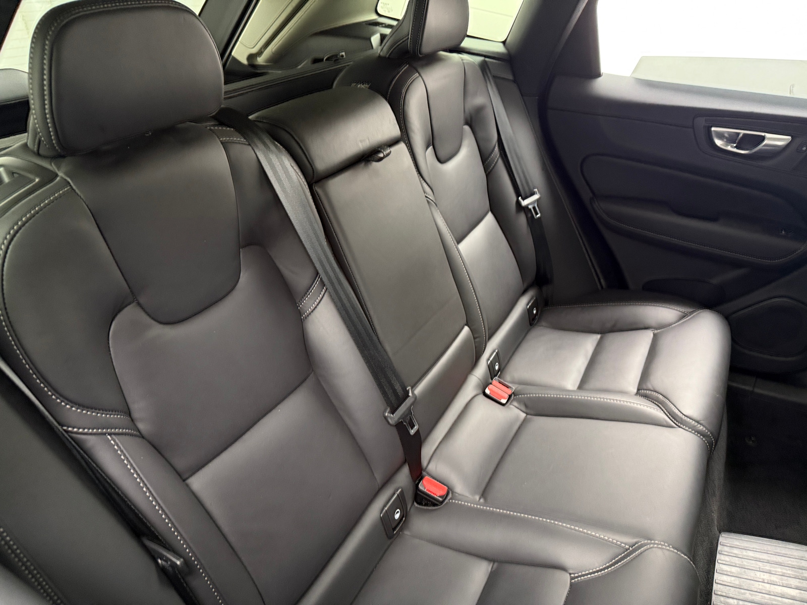 Thumbnail: 2023 Volvo XC60 - 5