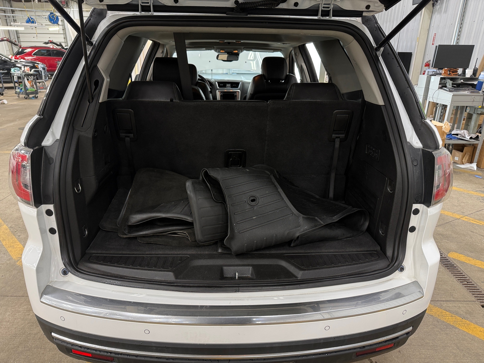 Thumbnail: 2017 GMC Acadia - 6