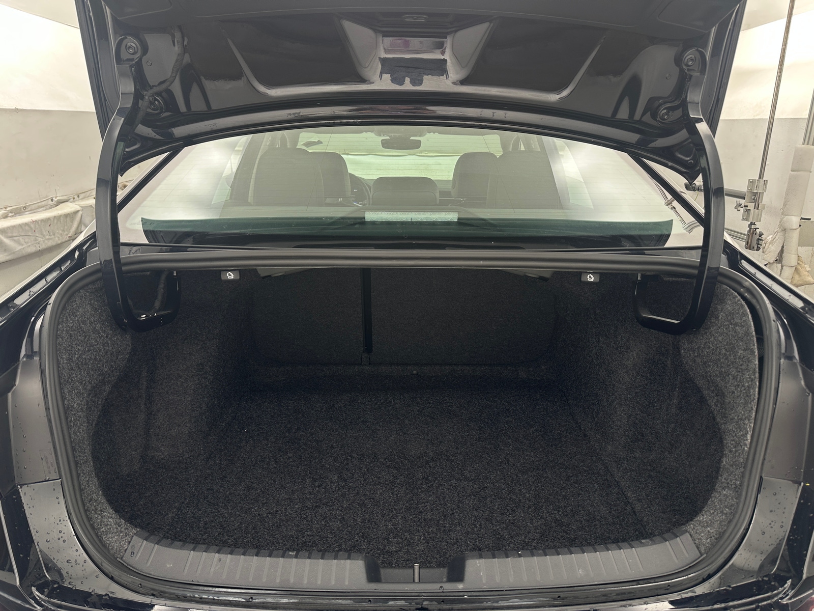 Thumbnail: 2025 Volkswagen Jetta - 6