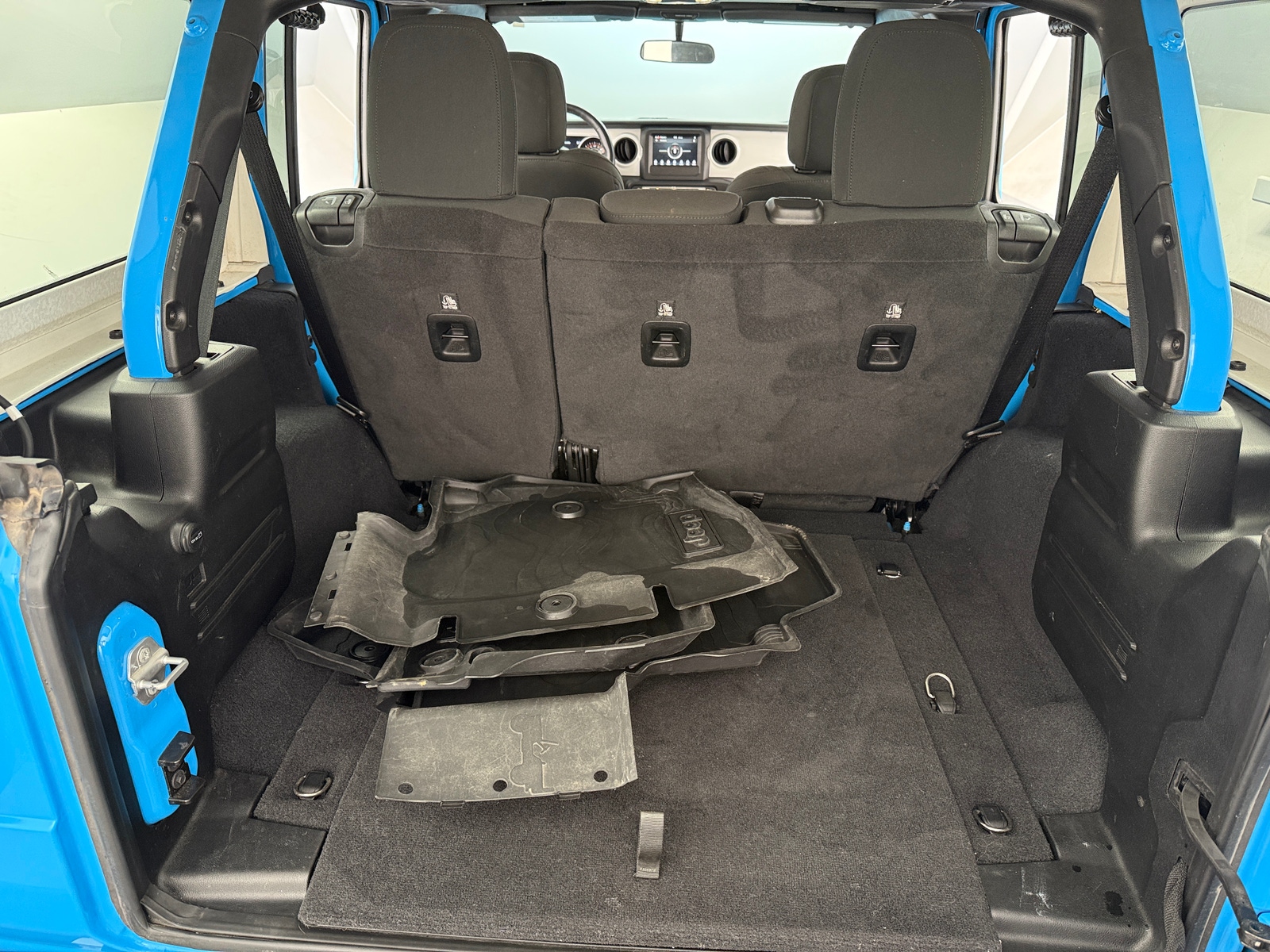 Thumbnail: 2021 Jeep Wrangler - 7