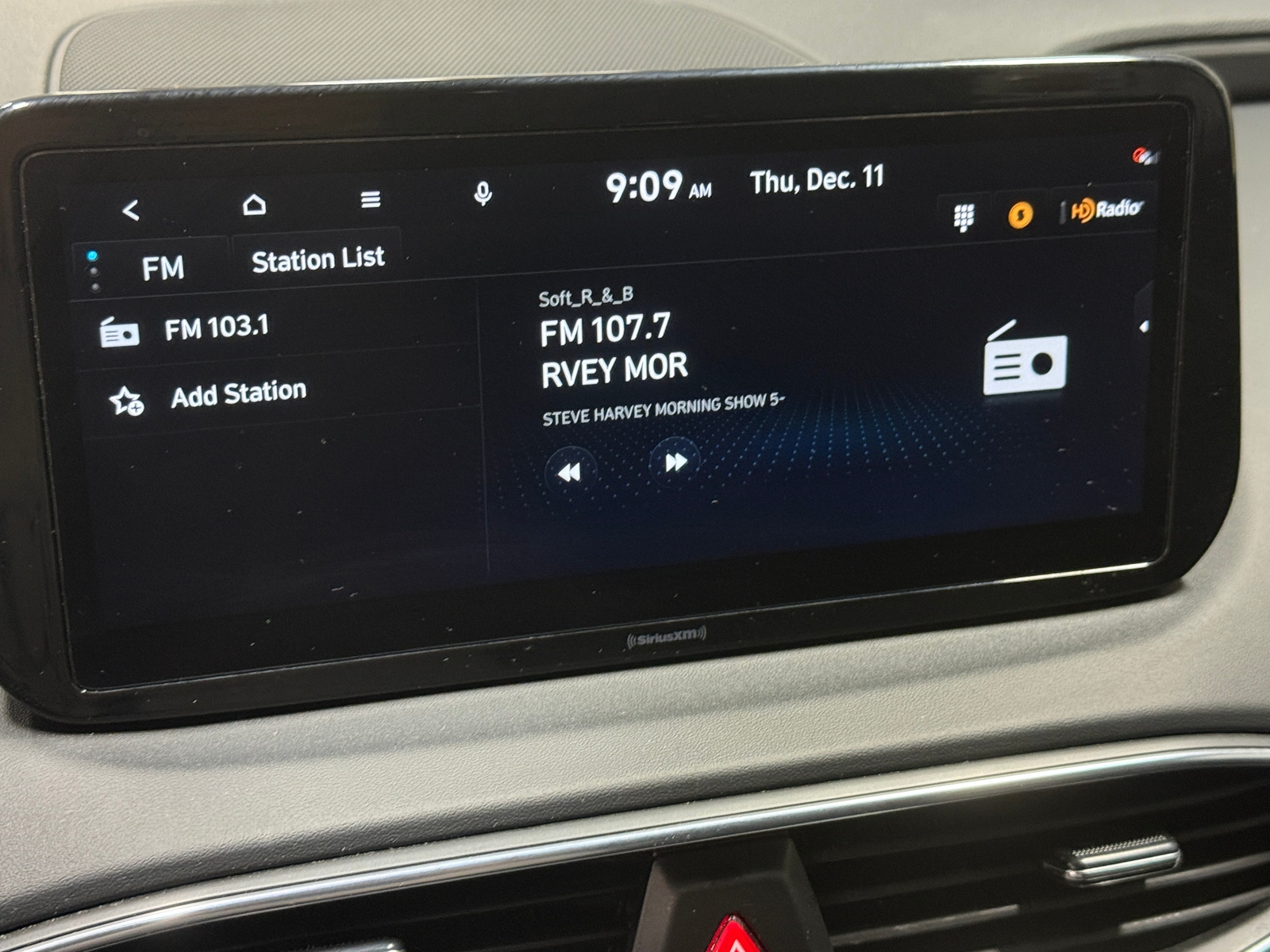 Thumbnail: 2023 Hyundai Santa Fe - 4