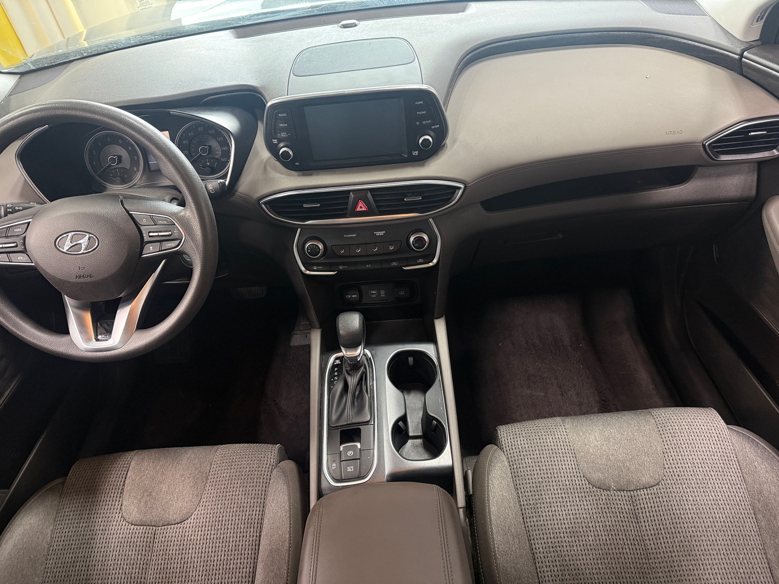 Thumbnail: 2019 Hyundai Santa Fe - 3