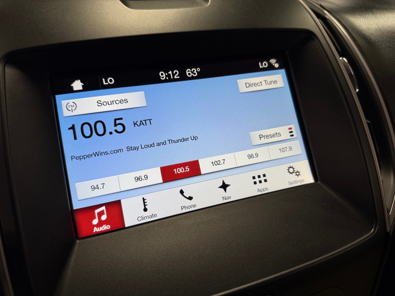 Thumbnail: 2017 Ford Edge - 3