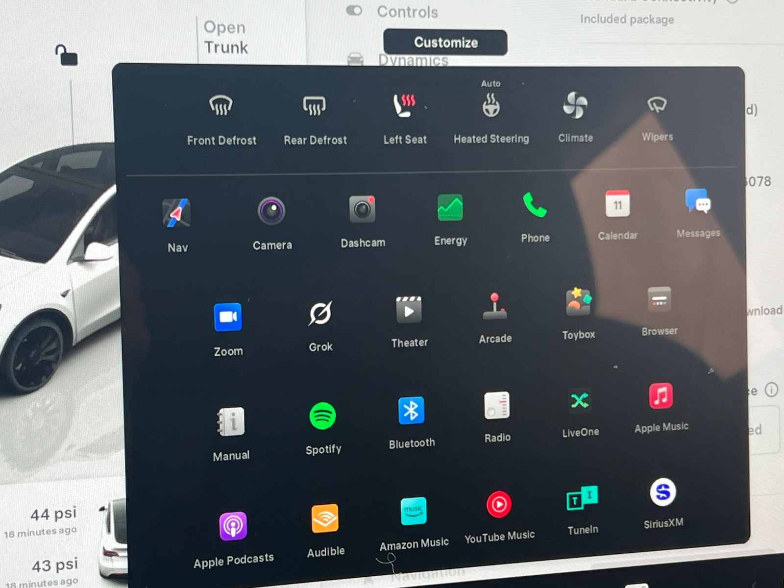 Thumbnail: 2022 Tesla Model Y - 3