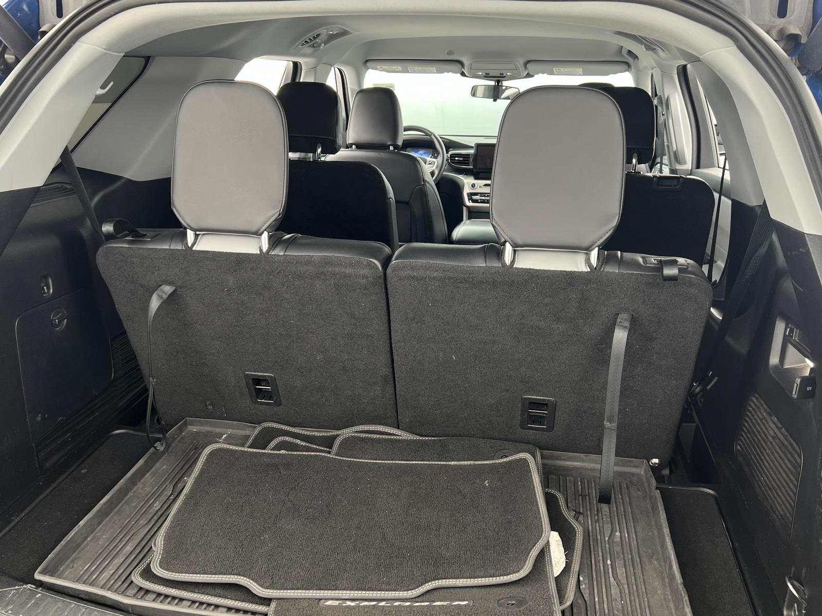 Thumbnail: 2021 Ford Explorer - 7