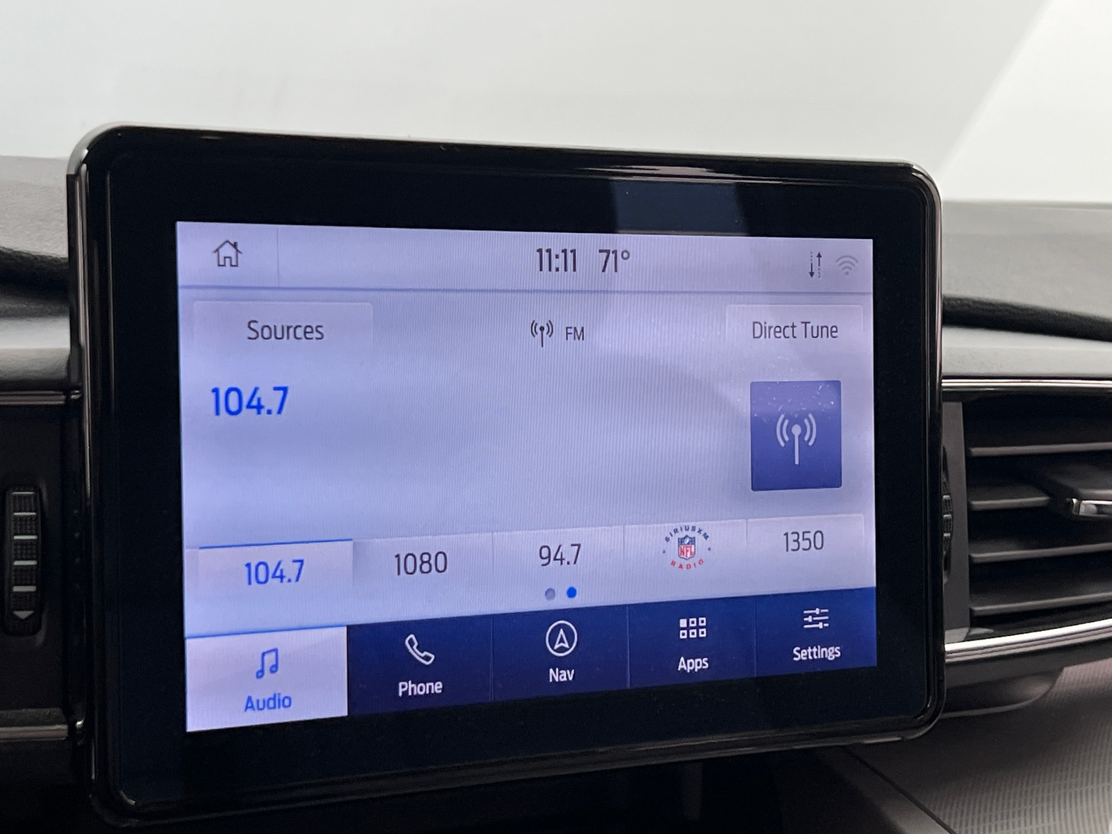 Thumbnail: 2021 Ford Explorer - 4