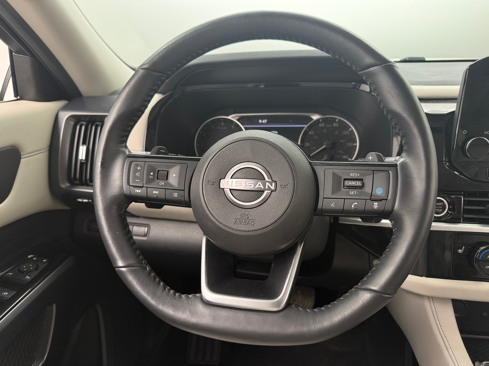 Thumbnail: 2024 Nissan Pathfinder - 4