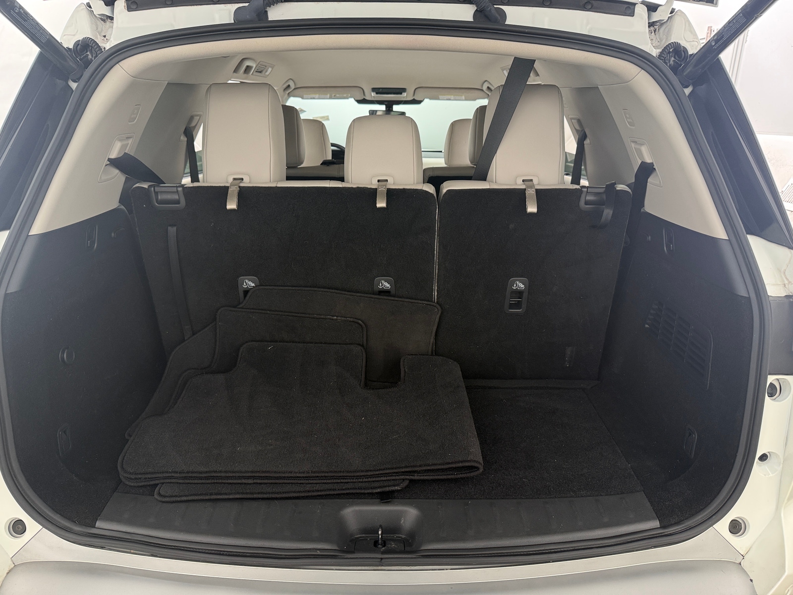 Thumbnail: 2024 Nissan Pathfinder - 6