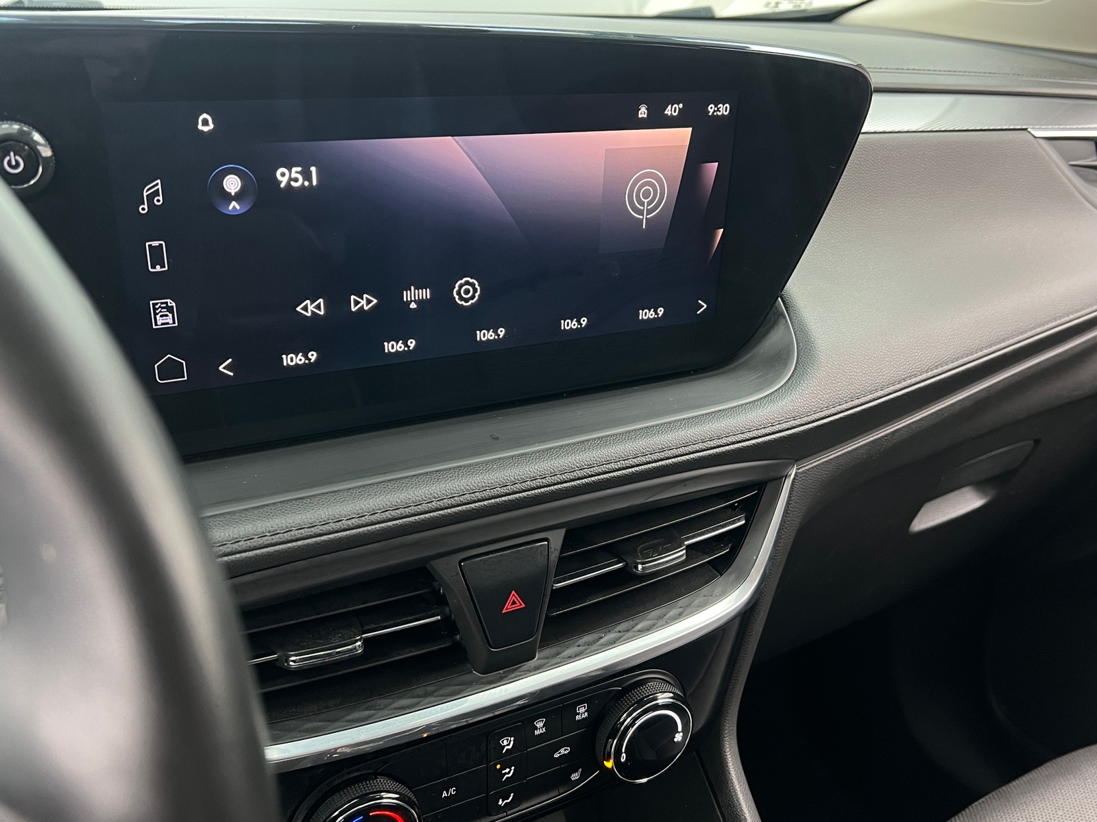 Thumbnail: 2024 Buick Encore GX - 3