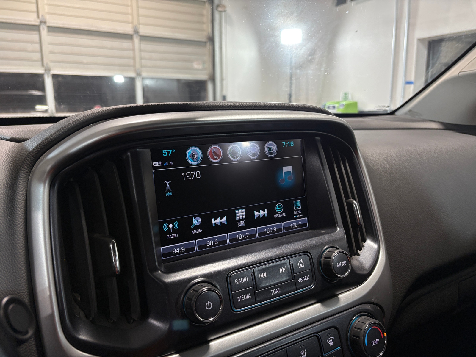 Thumbnail: 2018 Chevrolet Colorado - 4