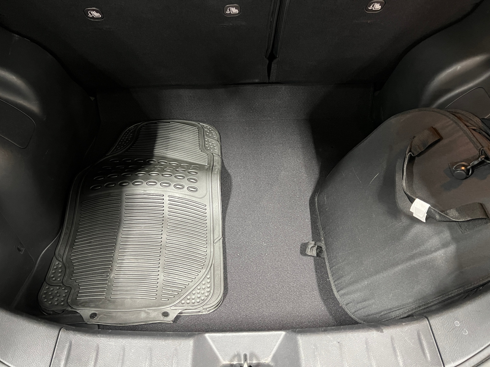 Thumbnail: 2018 Nissan Leaf - 7