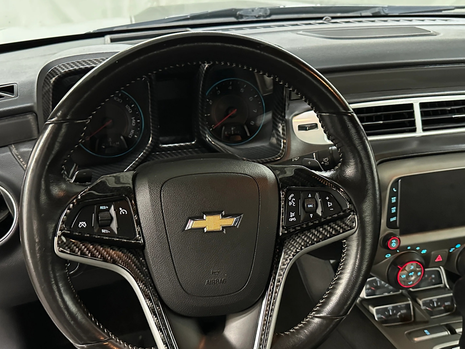 Thumbnail: 2014 Chevrolet Camaro - 3