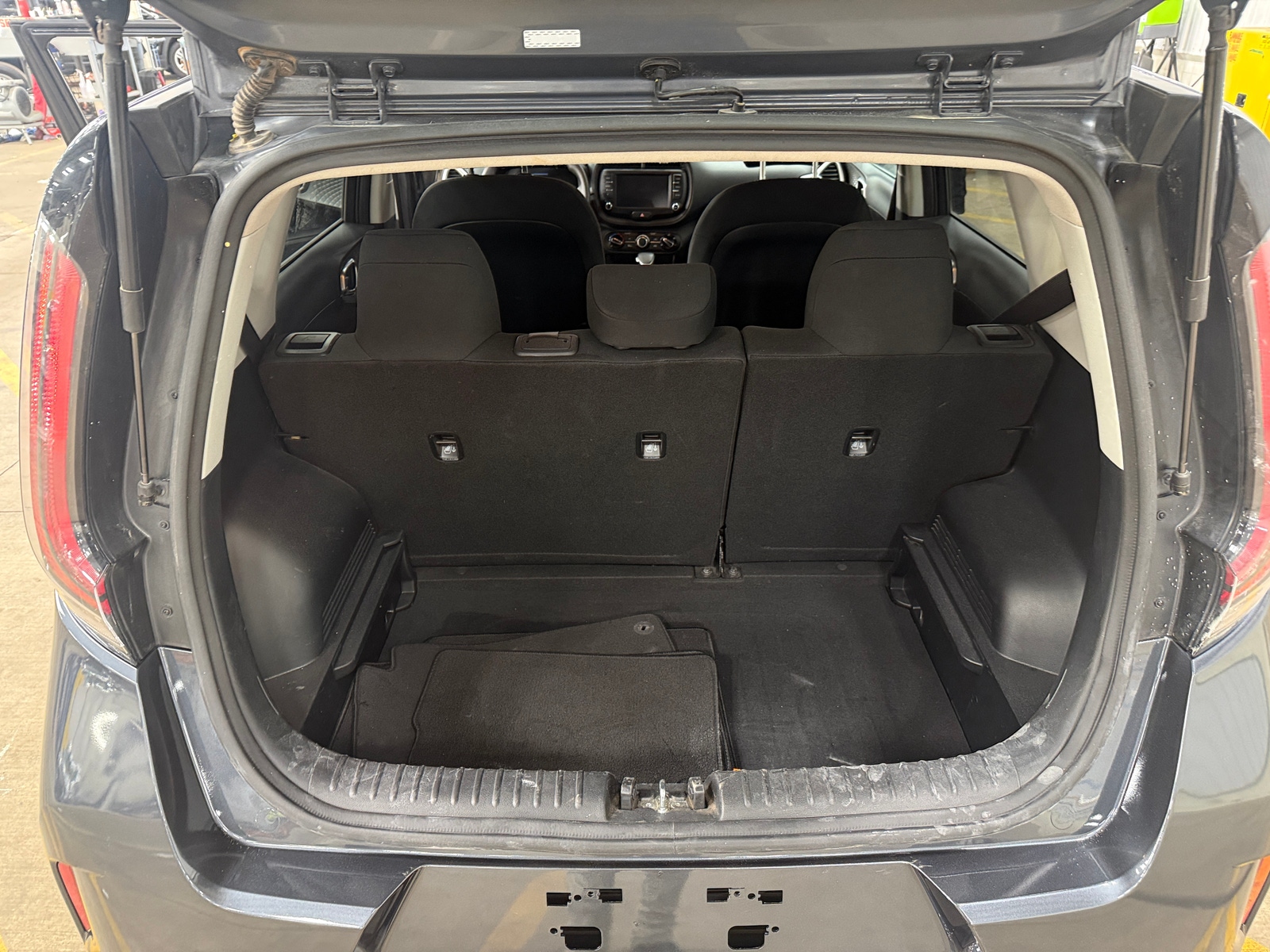 Thumbnail: 2024 Kia Soul - 7