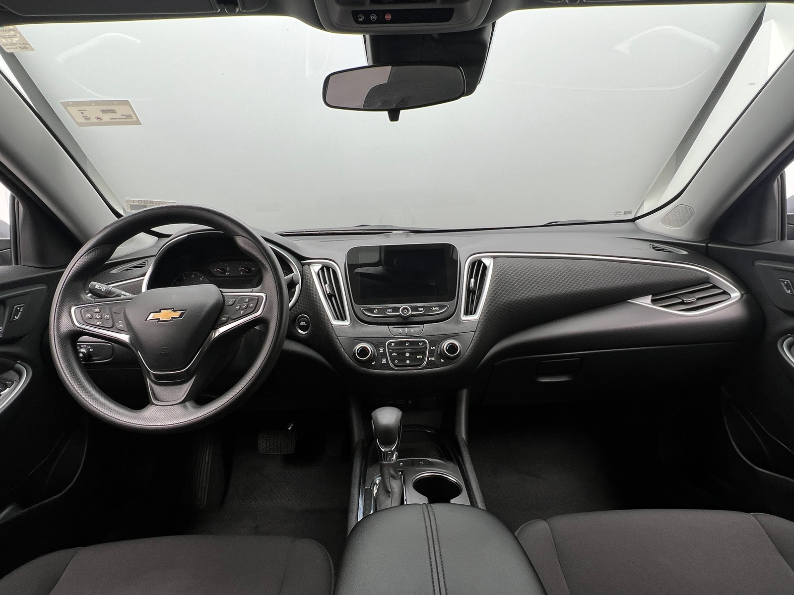 Thumbnail: 2024 Chevrolet Malibu - 3