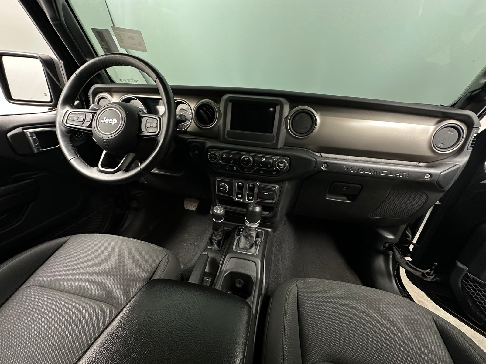 Thumbnail: 2018 Jeep Wrangler - 3