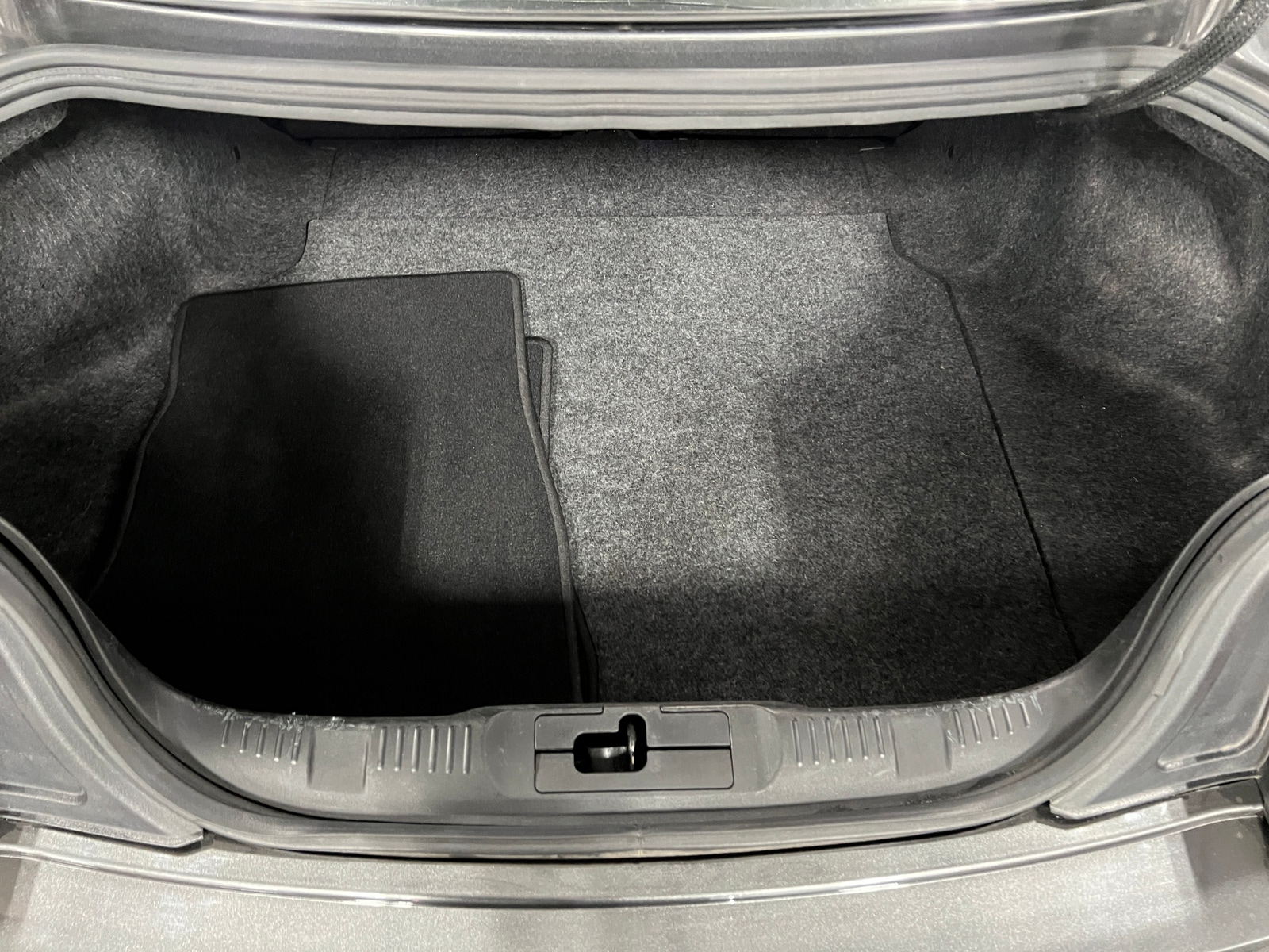 Thumbnail: 2017 Ford Mustang - 5