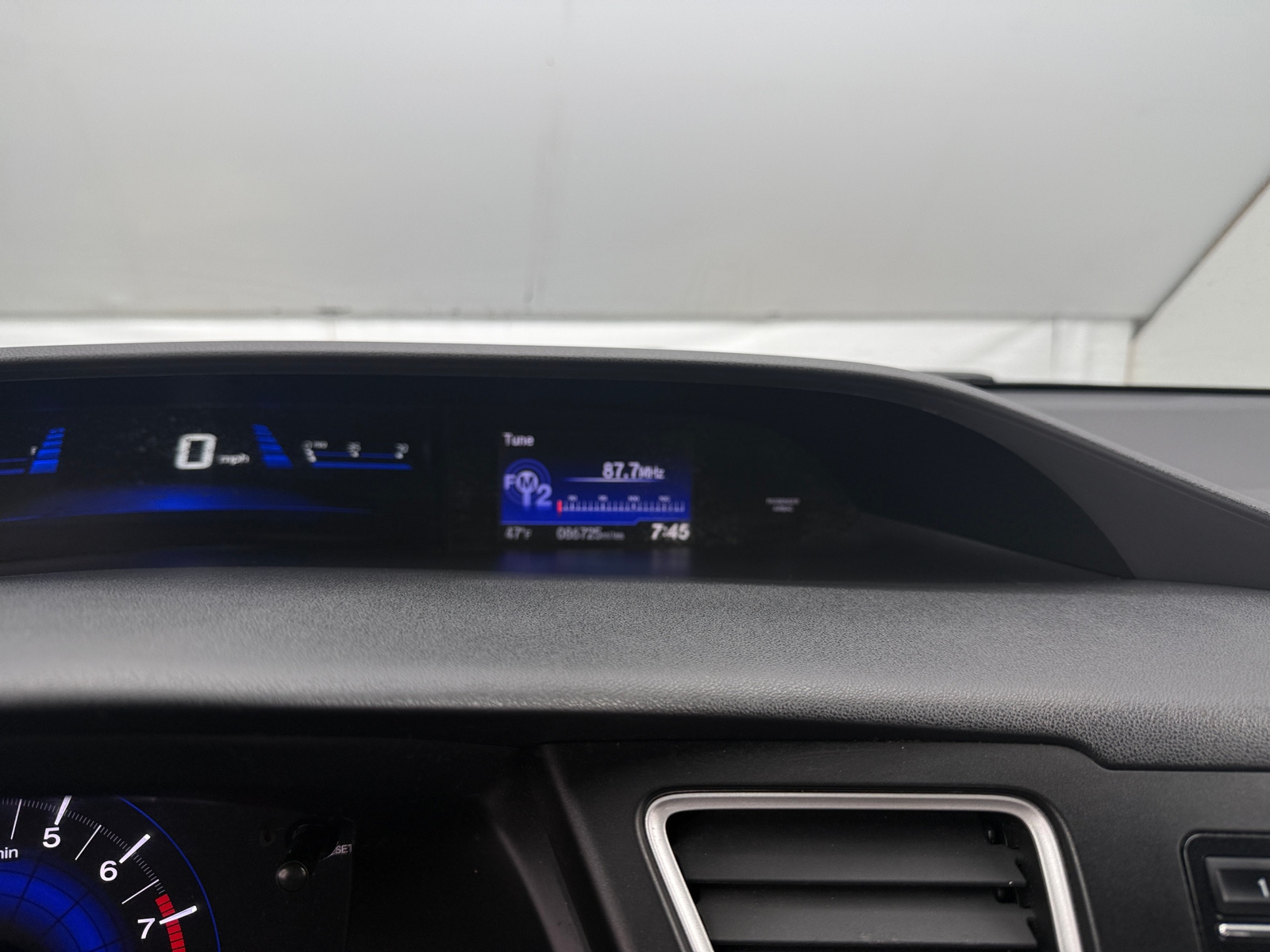 Thumbnail: 2015 Honda Civic - 4