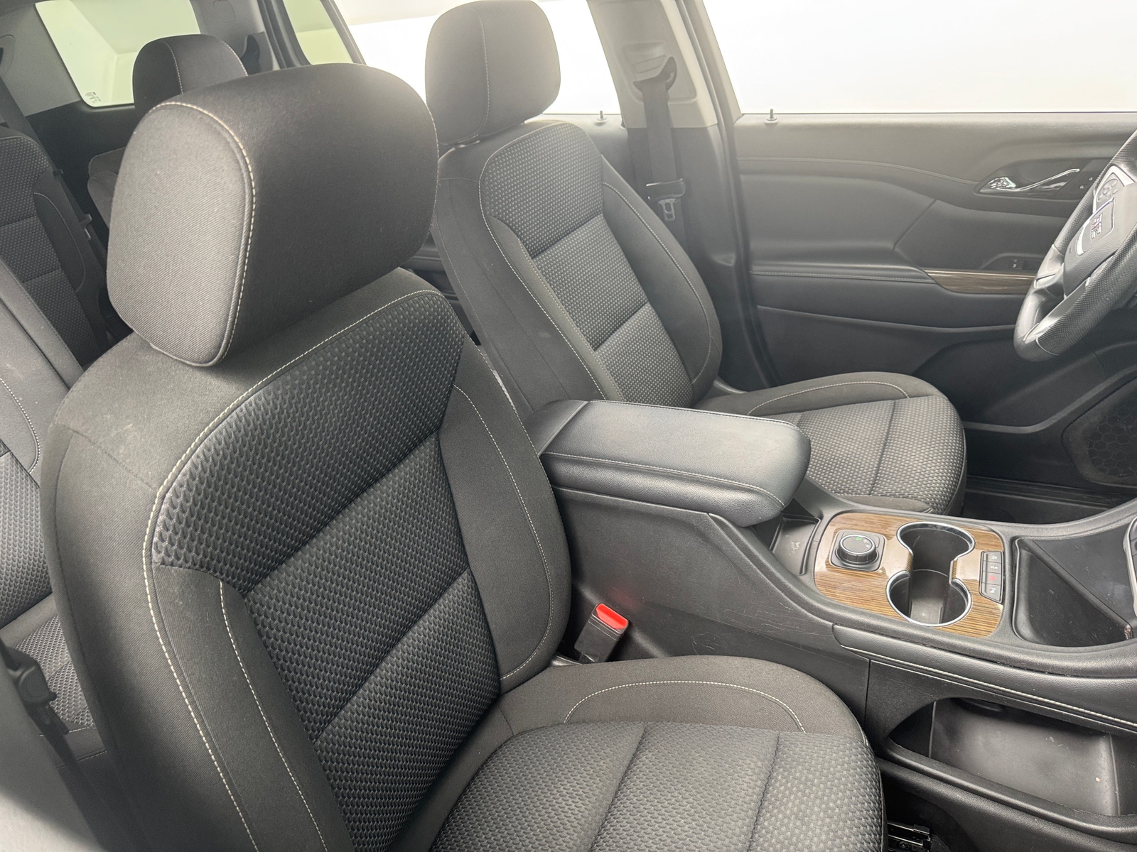 Thumbnail: 2022 GMC Acadia - 2