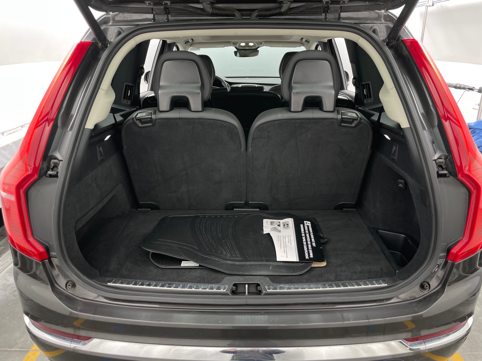 Thumbnail: 2024 Volvo XC90 - 6