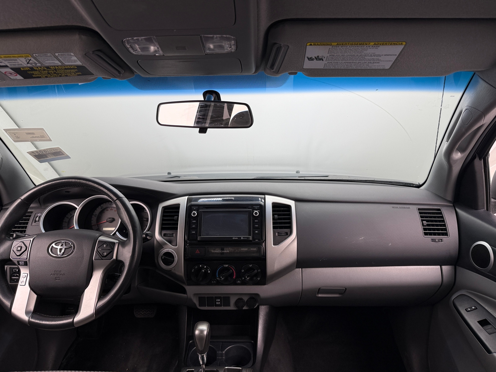 Thumbnail: 2015 Toyota Tacoma - 3