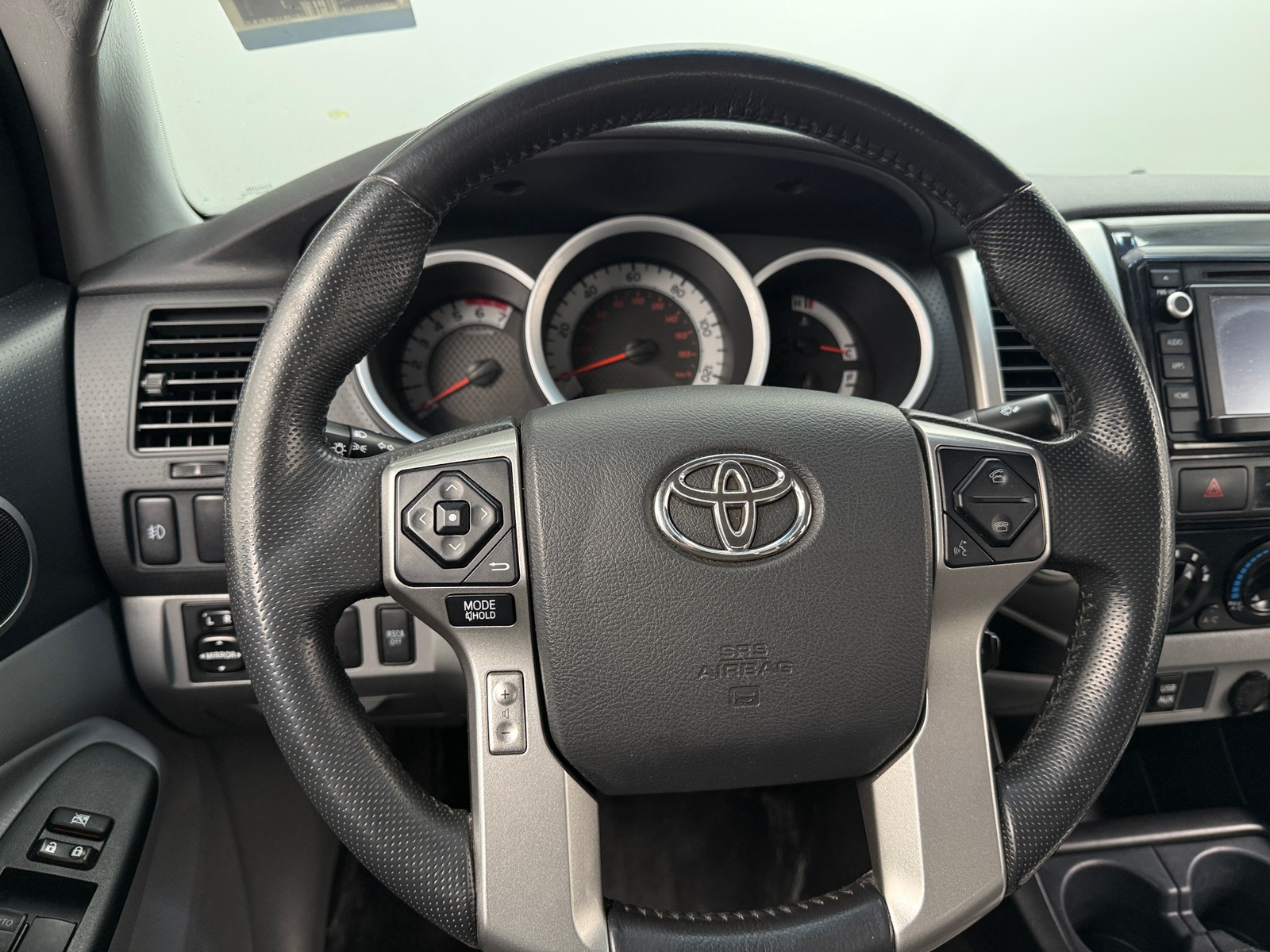 Thumbnail: 2015 Toyota Tacoma - 5