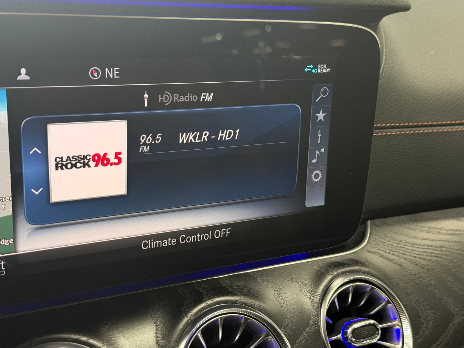 Thumbnail: 2020 Mercedes-Benz E-Class - 2