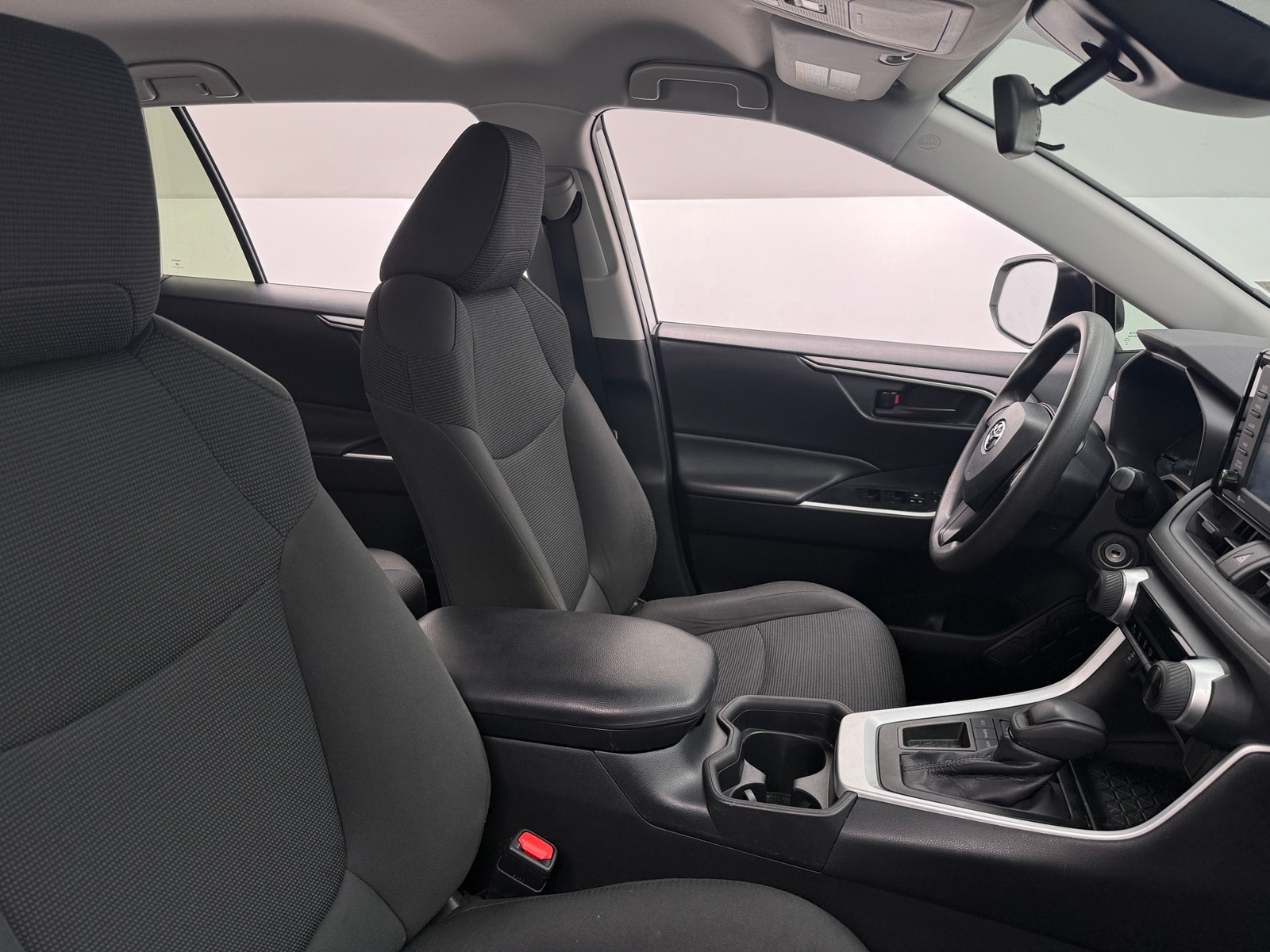 Thumbnail: 2020 Toyota RAV4 - 2