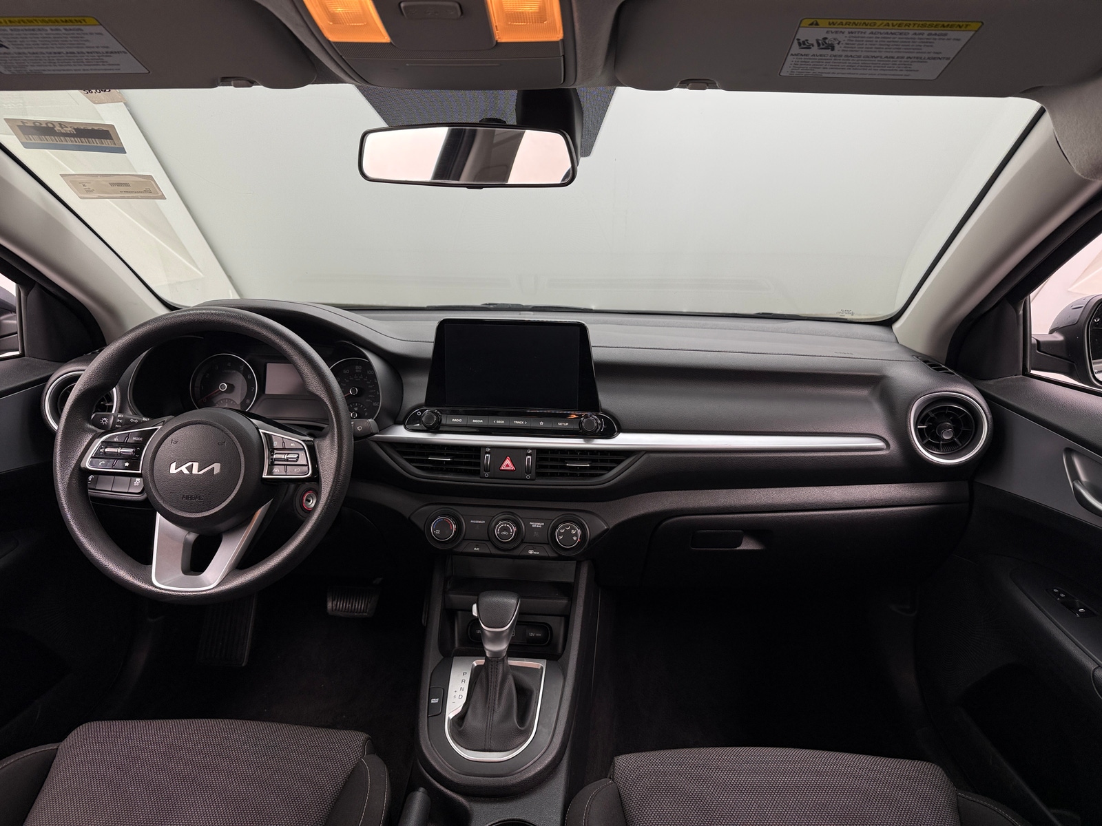 Thumbnail: 2023 Kia Forte - 3