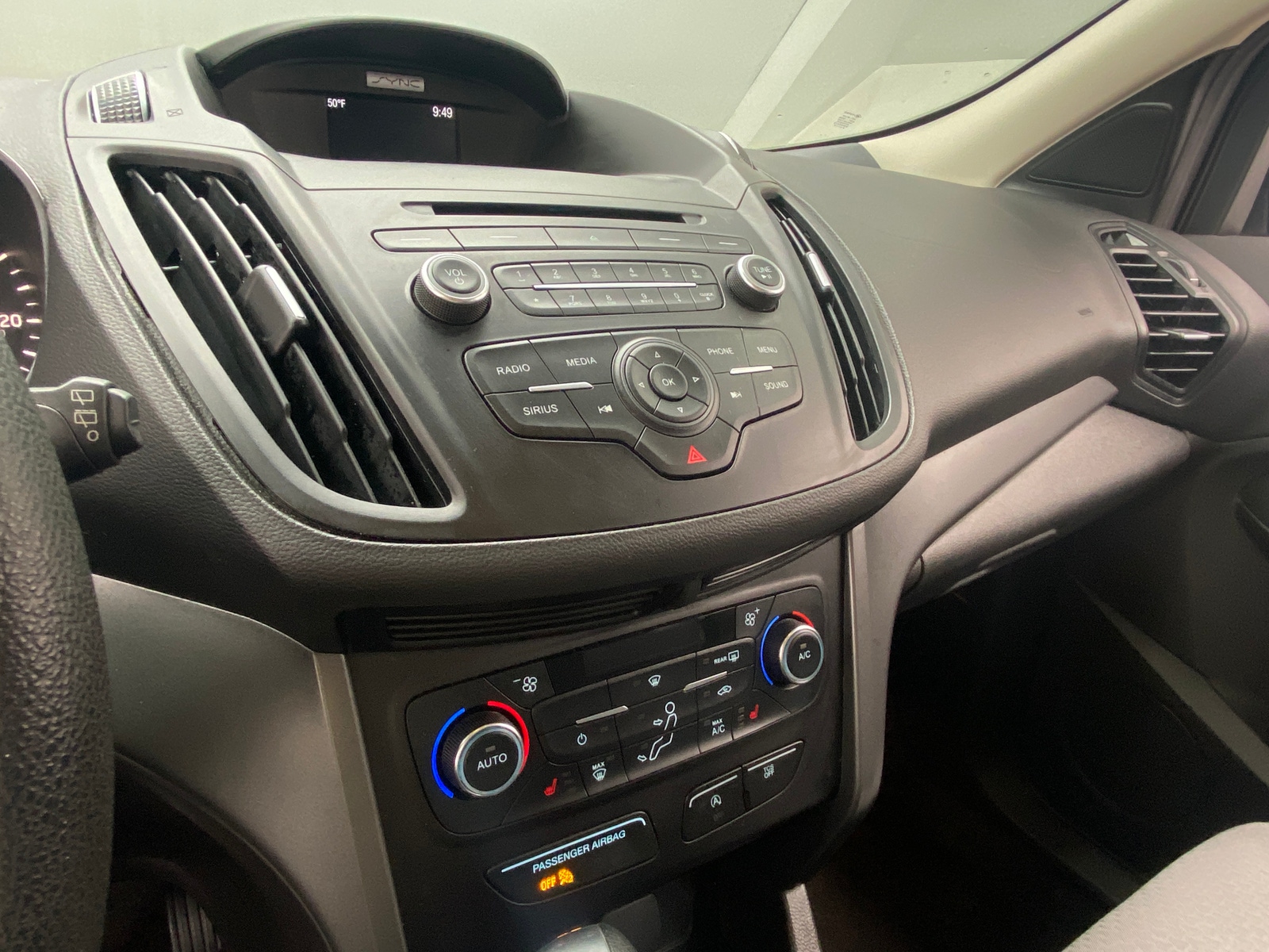 Thumbnail: 2017 Ford Escape - 4