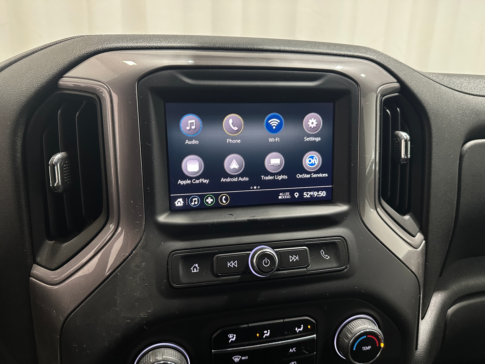 Thumbnail: 2021 Chevrolet Silverado 2500 - 4