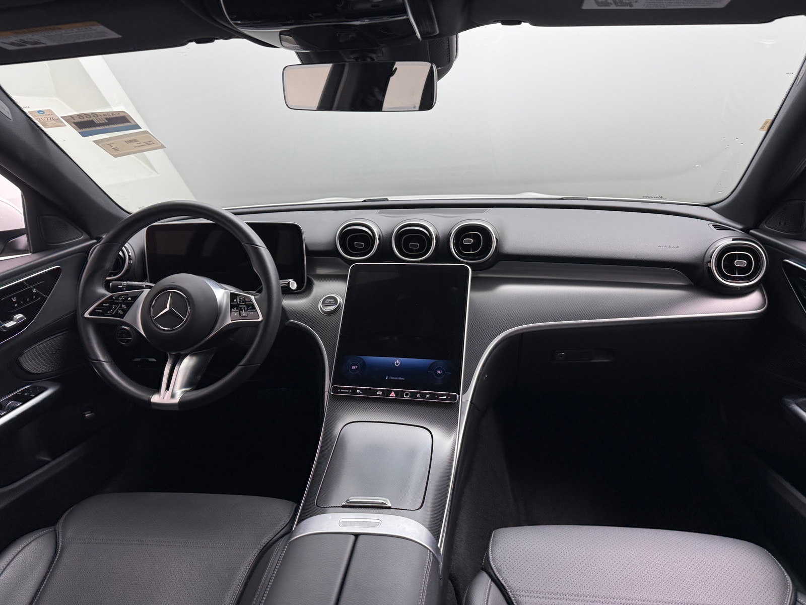 Thumbnail: 2024 Mercedes-Benz C-Class - 2