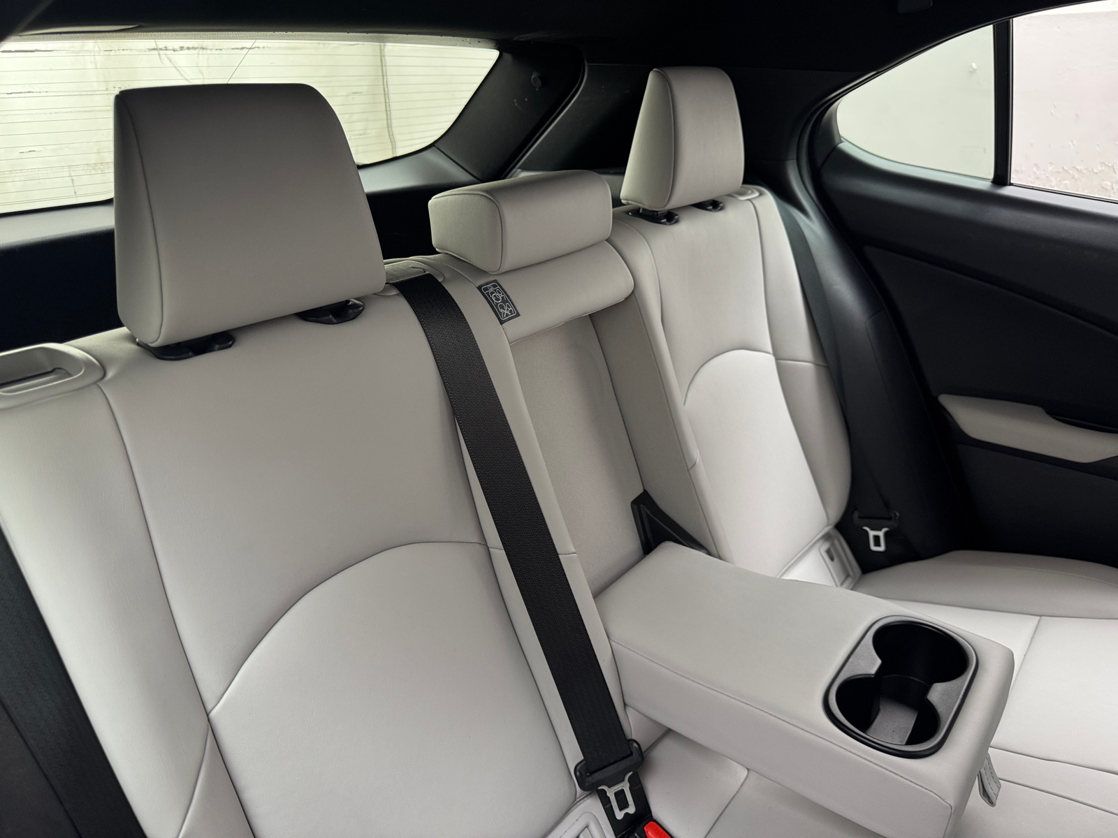 Thumbnail: 2019 Lexus UX - 5