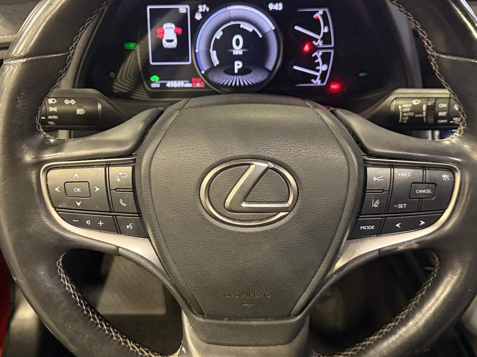 Thumbnail: 2019 Lexus UX - 4