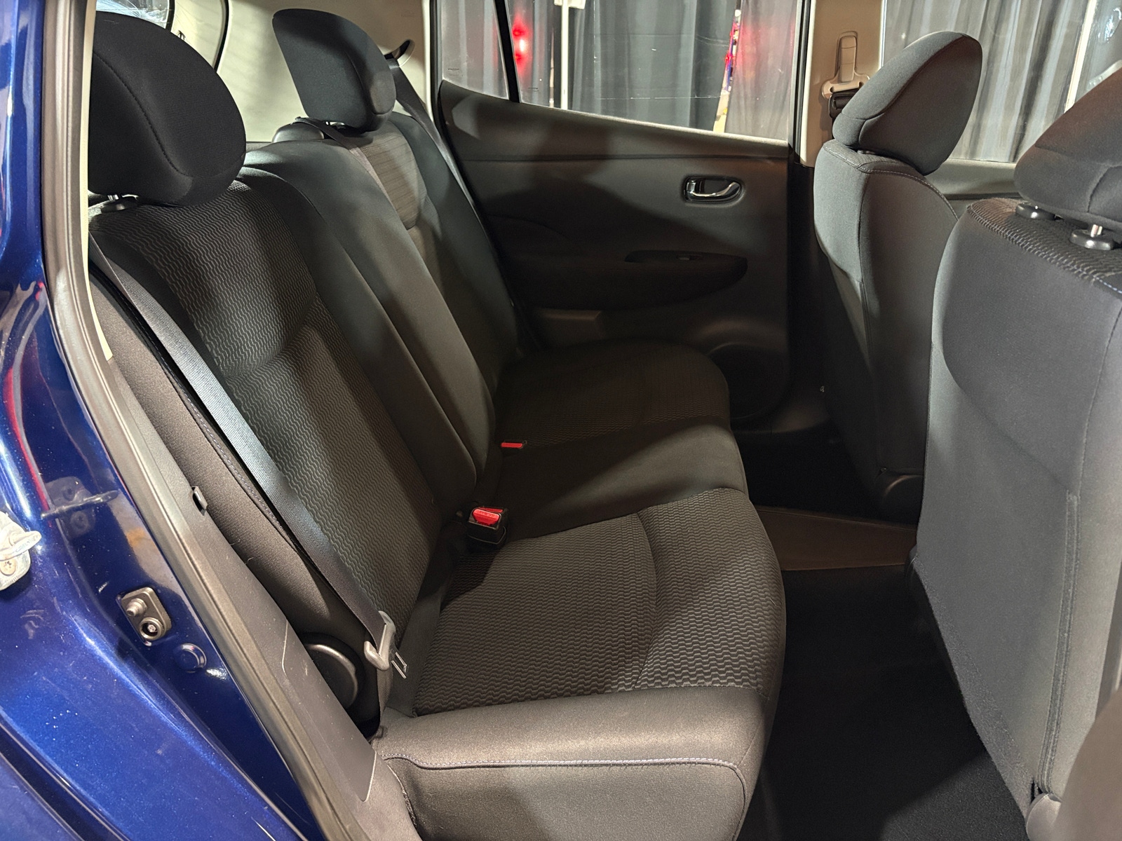 Thumbnail: 2017 Nissan Leaf - 6