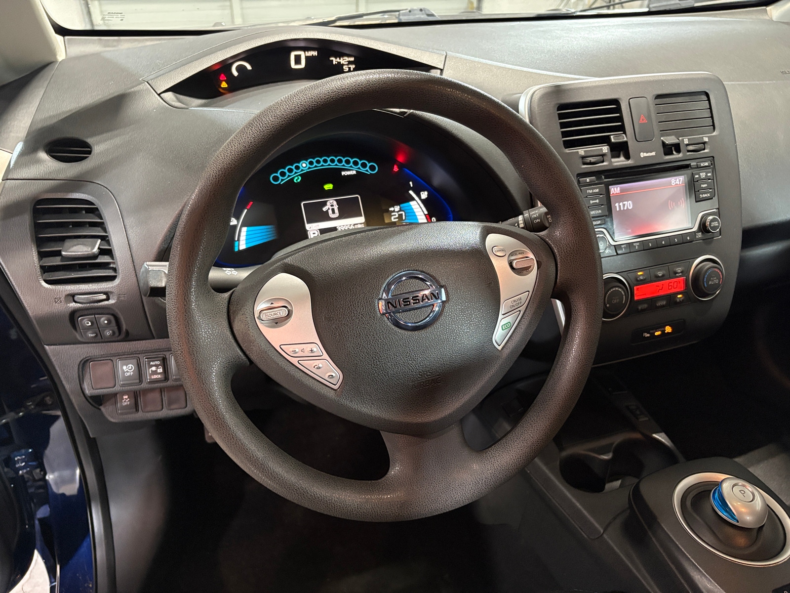 Thumbnail: 2017 Nissan Leaf - 5