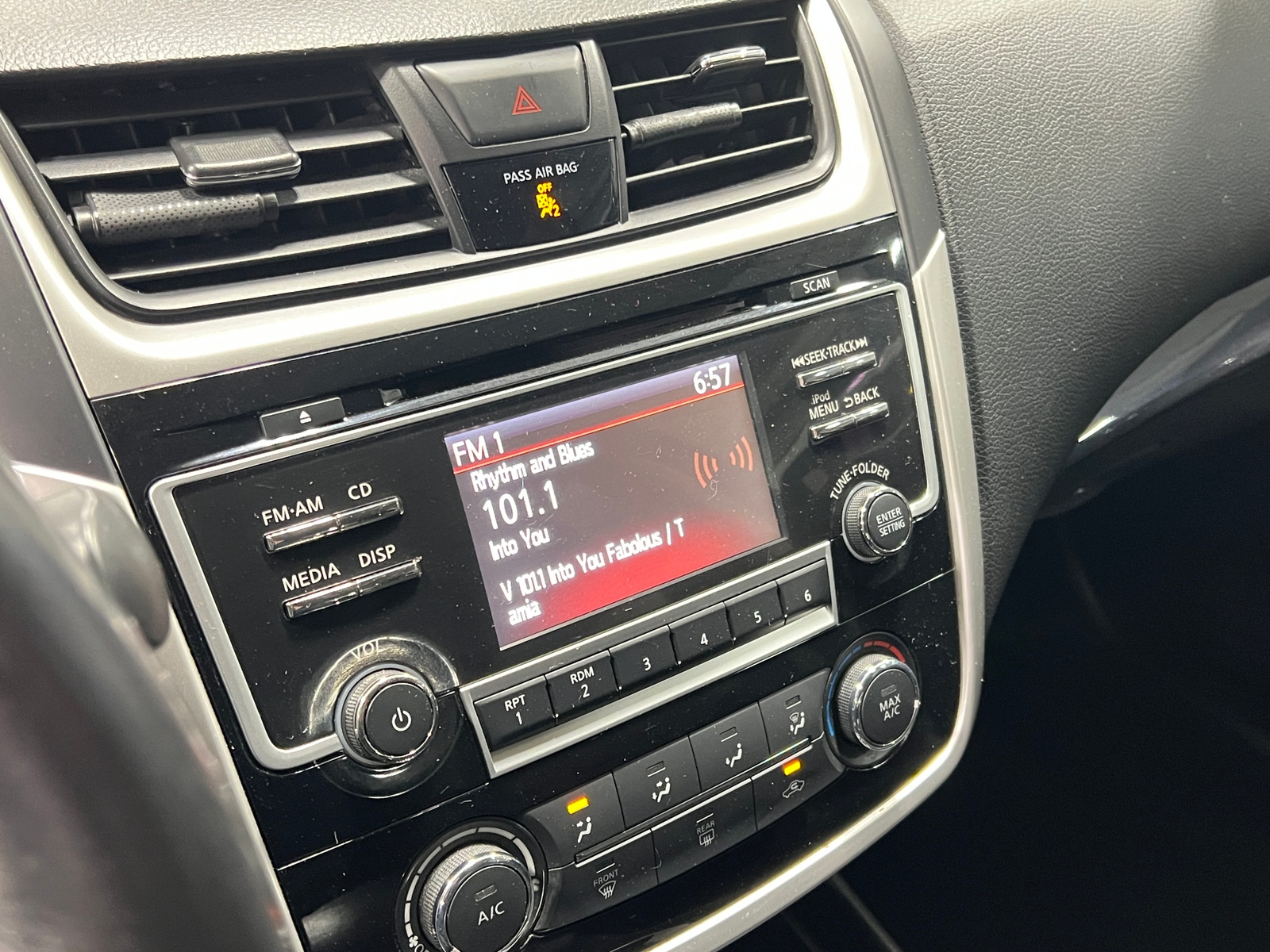 Thumbnail: 2018 Nissan Altima - 4