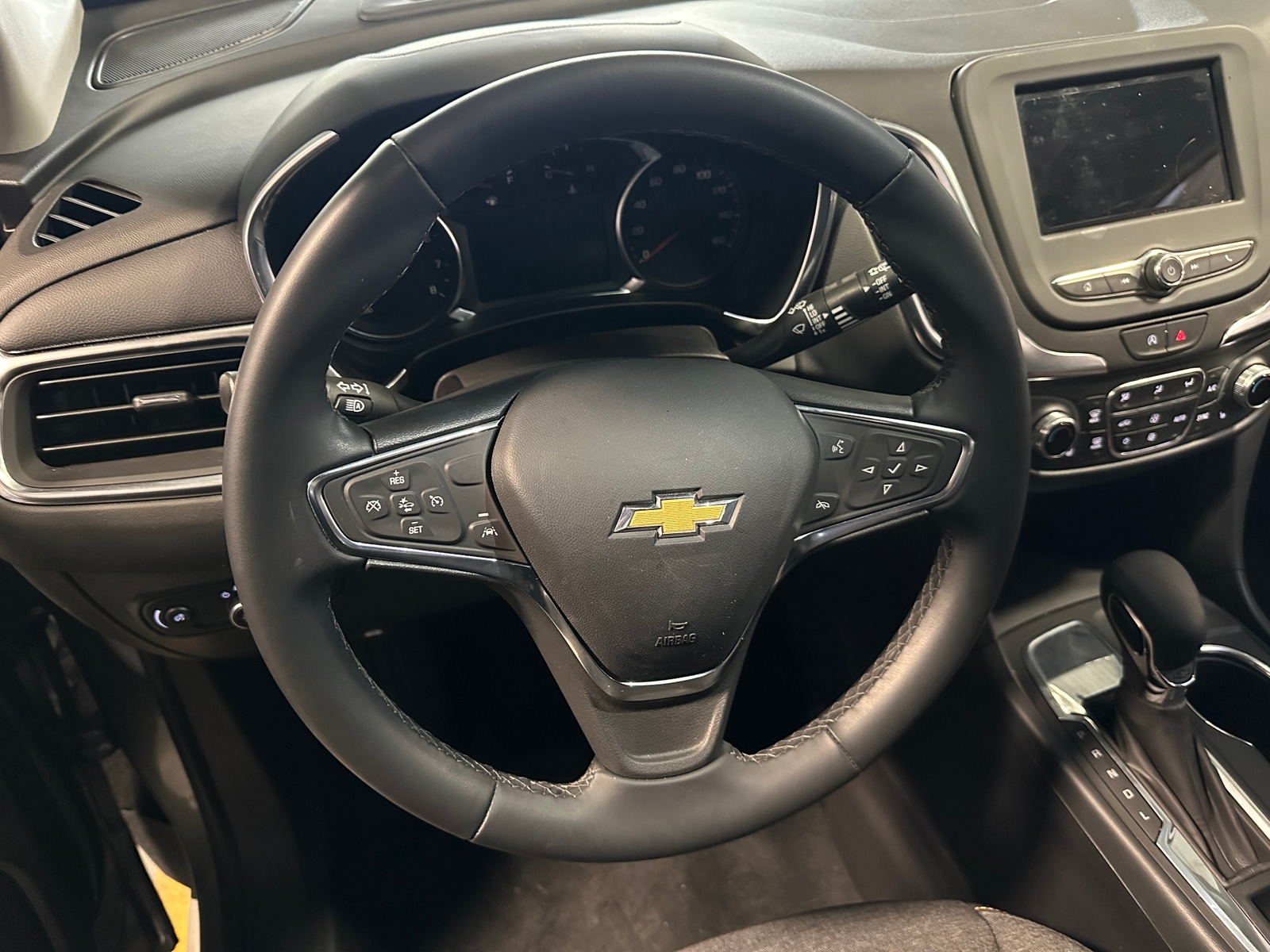 Thumbnail: 2024 Chevrolet Equinox - 5