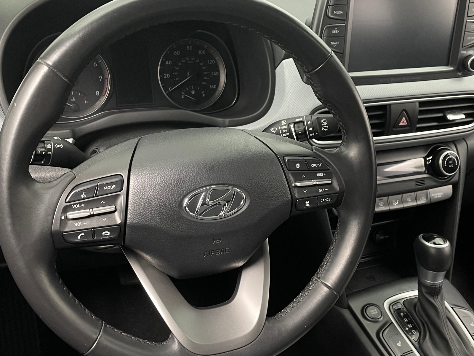 Thumbnail: 2021 Hyundai Kona - 4