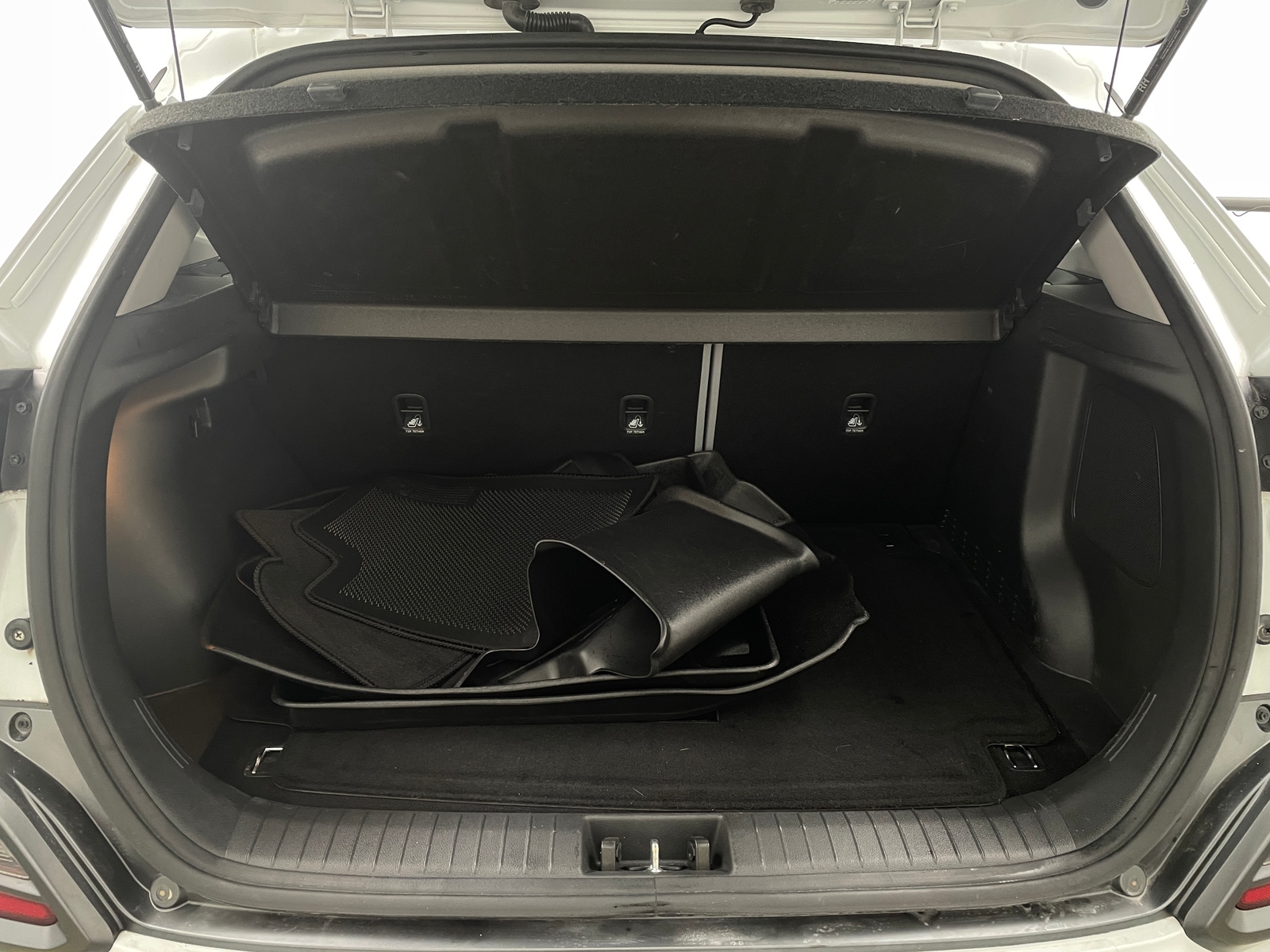 Thumbnail: 2021 Hyundai Kona - 6