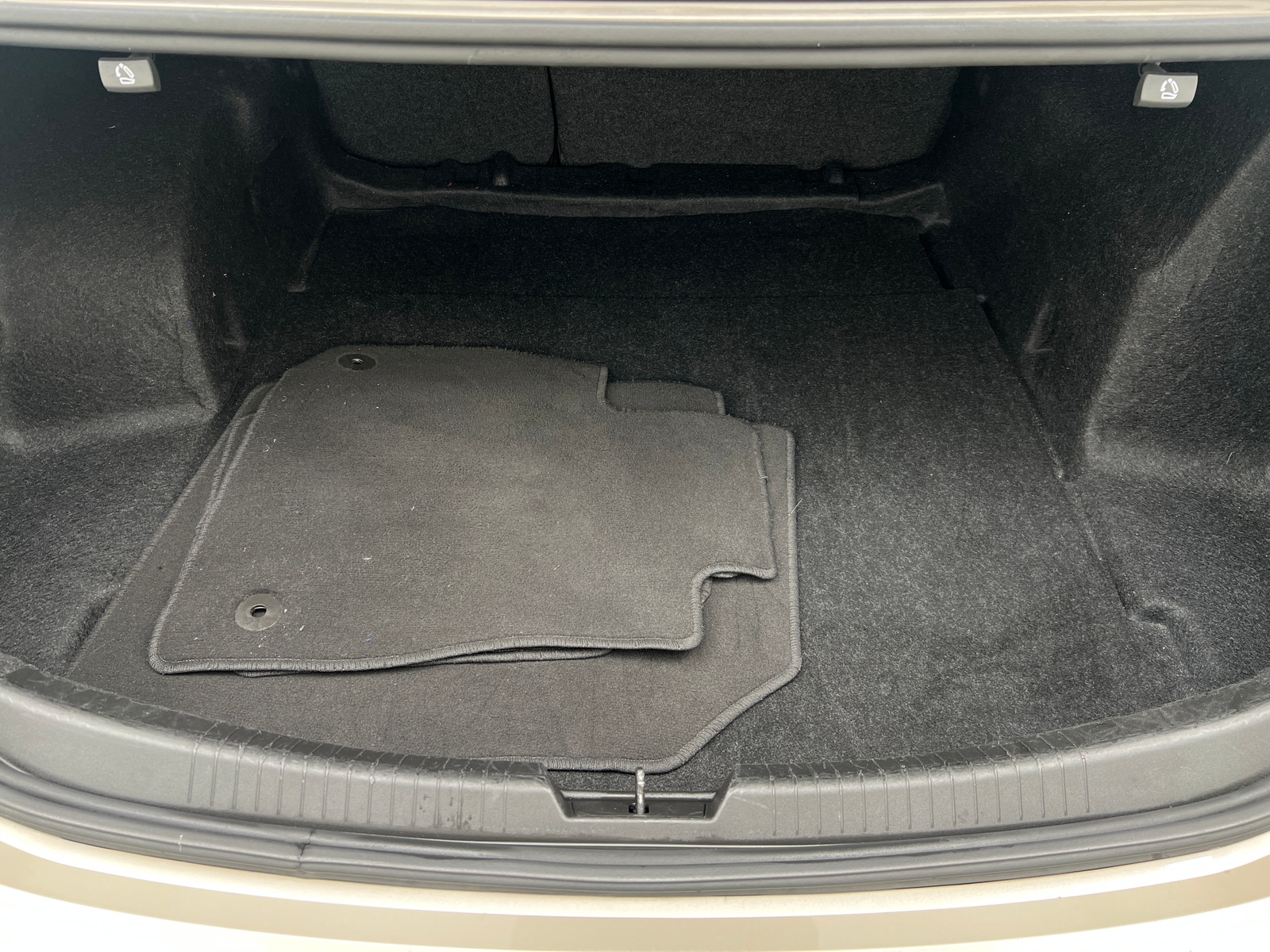 Thumbnail: 2024 Chevrolet Malibu - 7