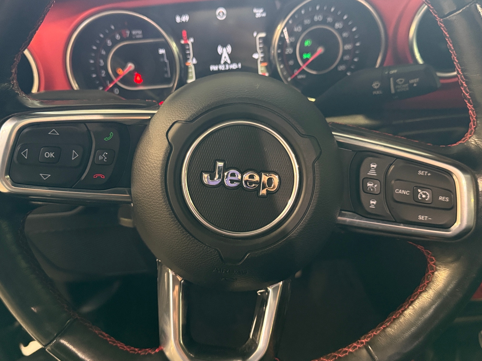 Thumbnail: 2020 Jeep Gladiator - 4