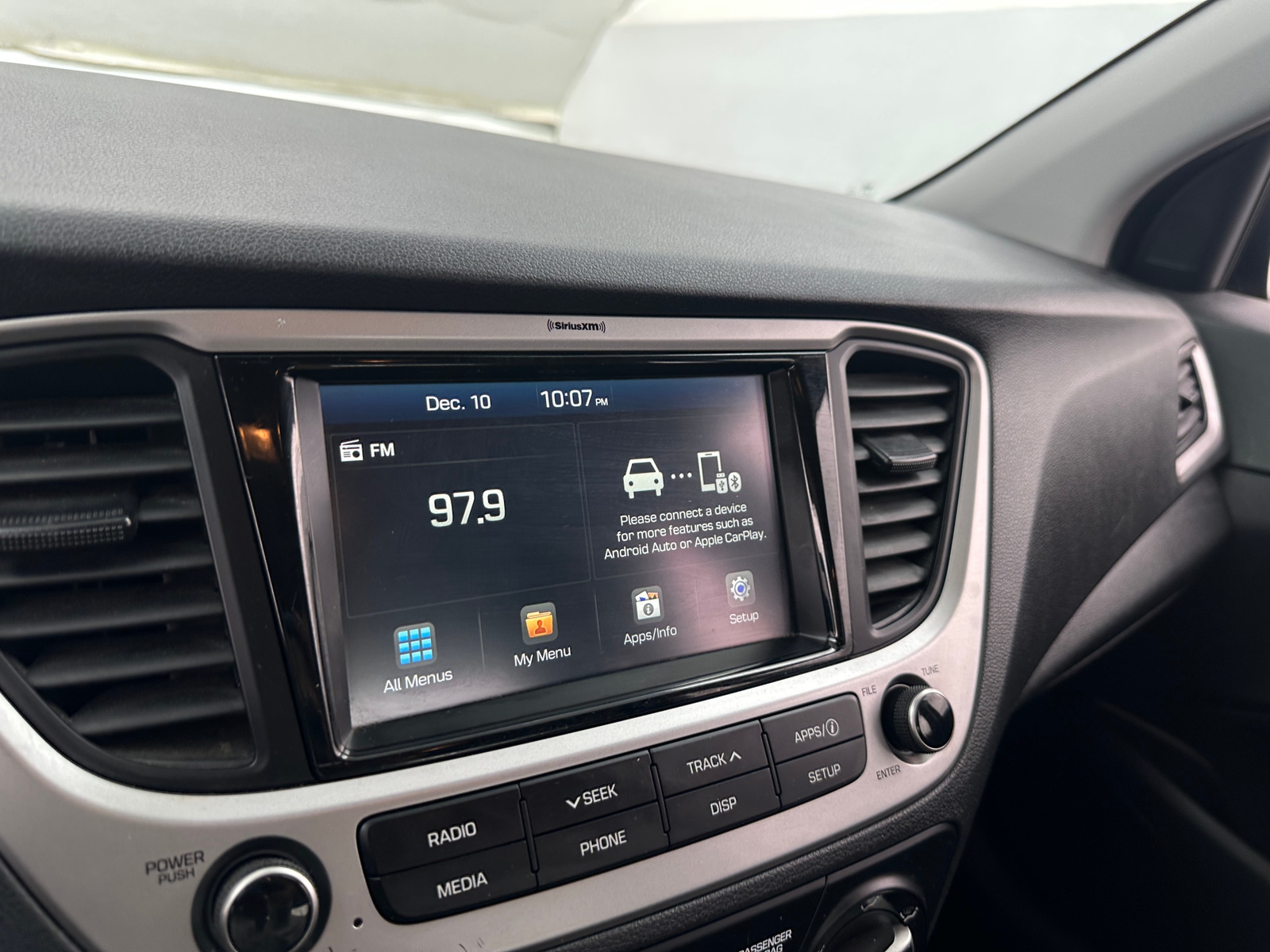 Thumbnail: 2021 Hyundai Accent - 4