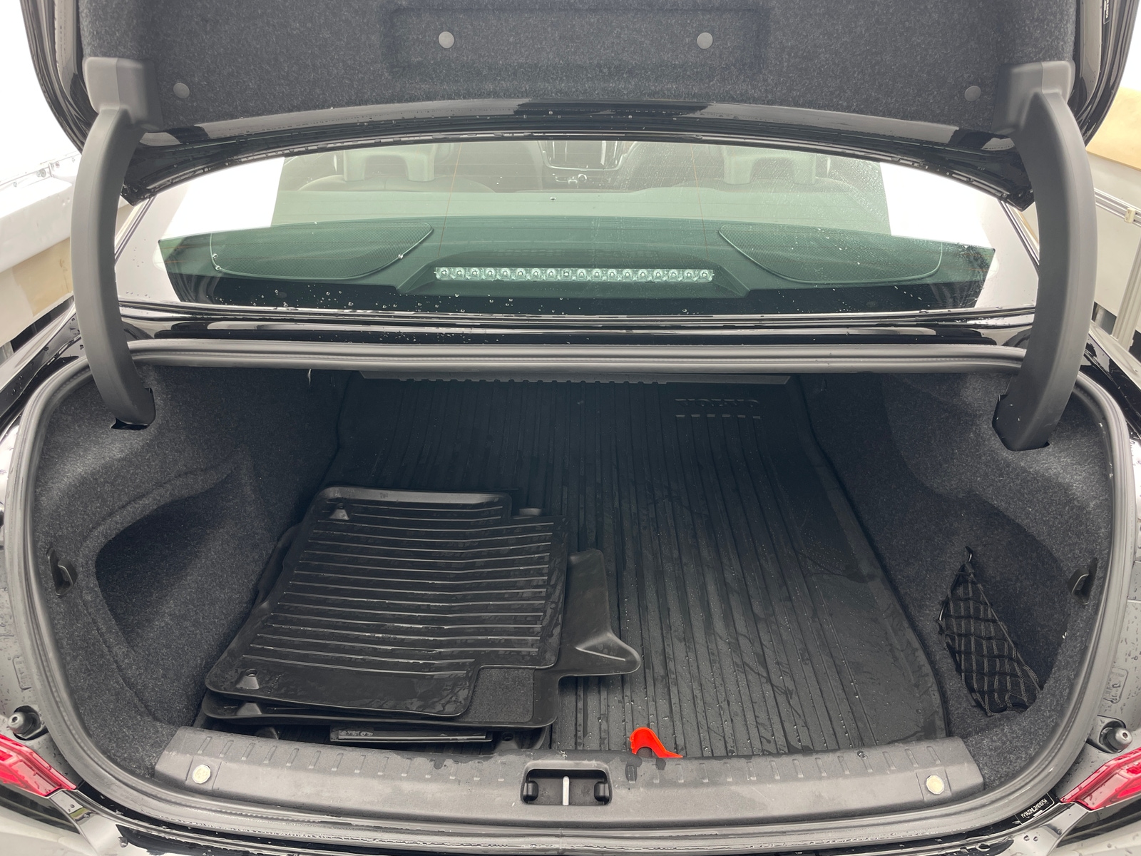 Thumbnail: 2017 Volvo S90 - 6