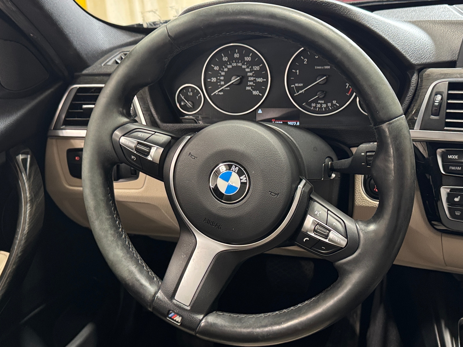 Thumbnail: 2016 BMW 3 Series - 4