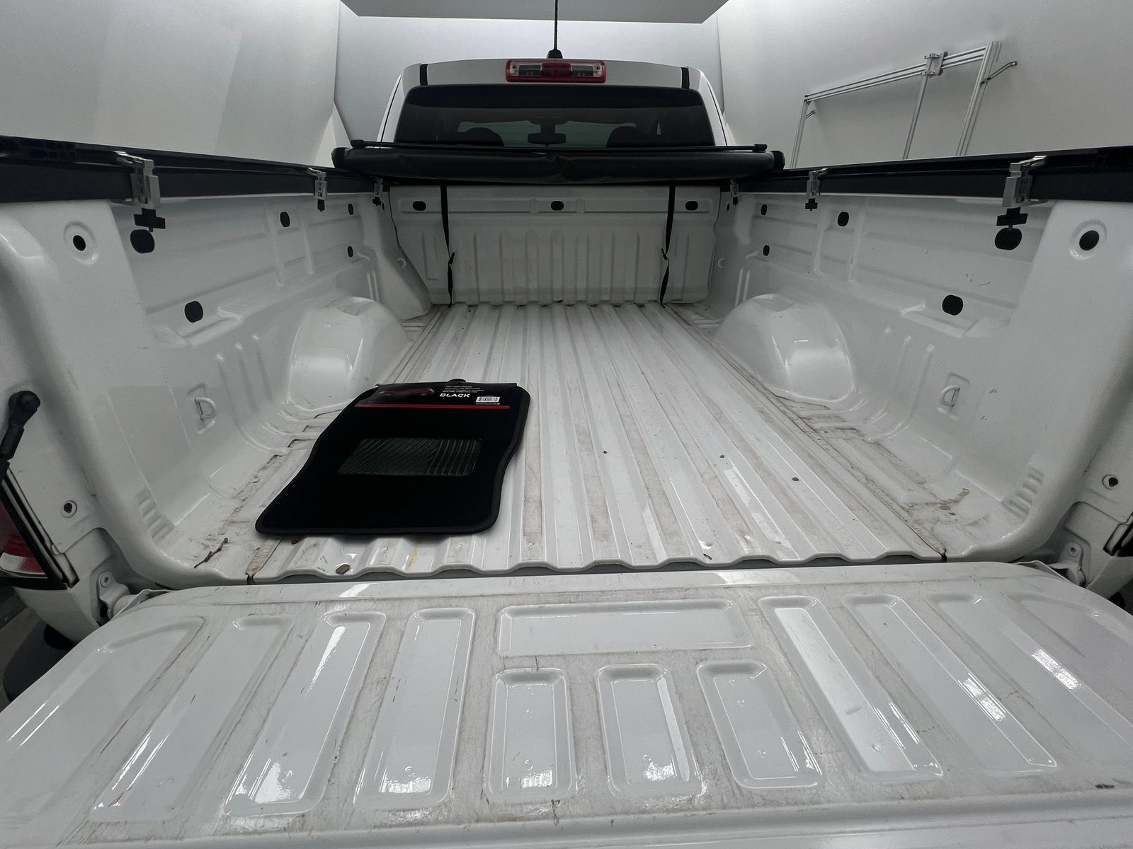 Thumbnail: 2022 GMC Canyon - 6