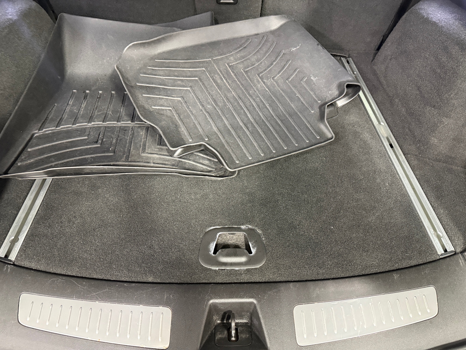 Thumbnail: 2017 Cadillac XT5 - 6