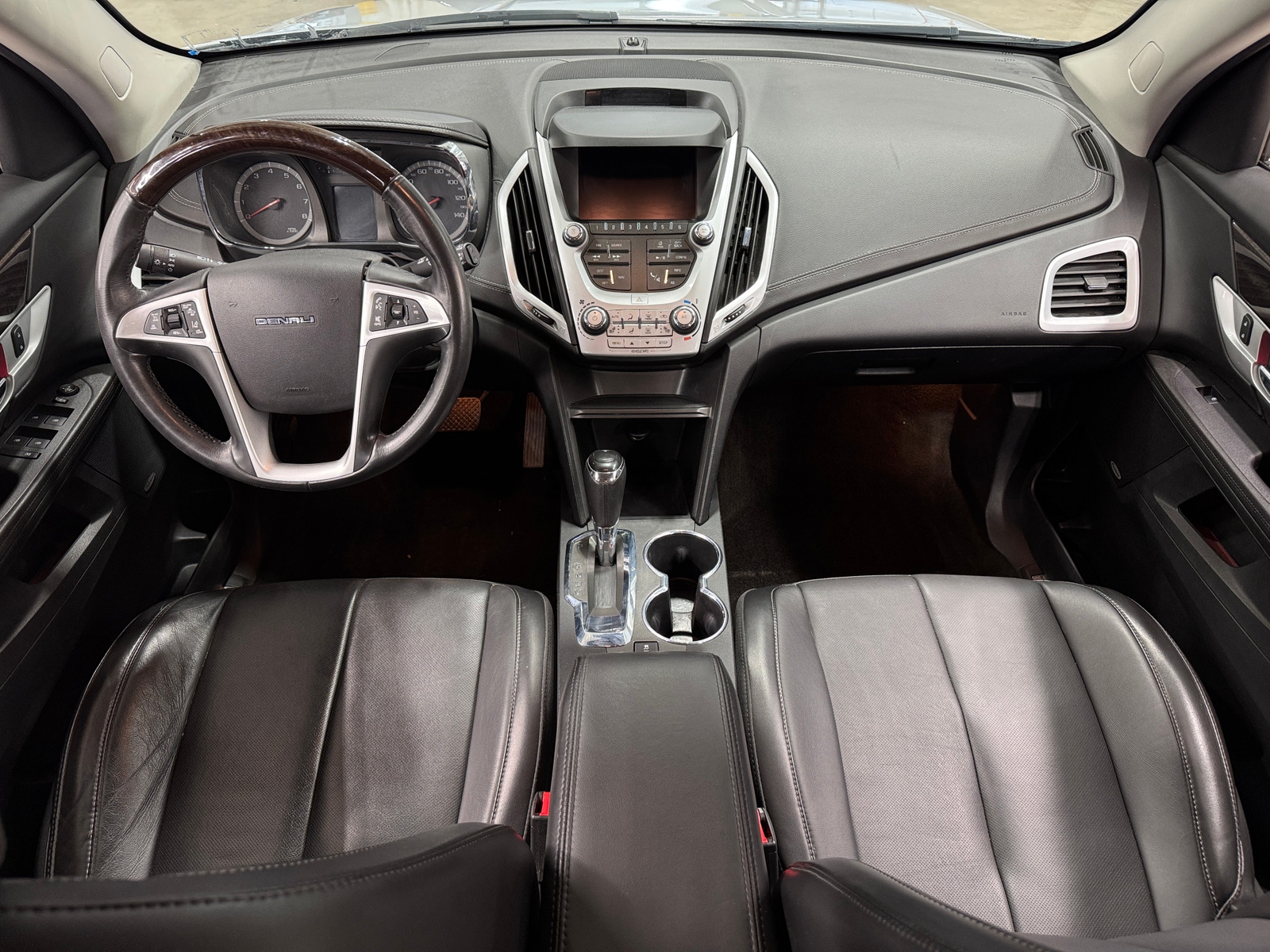 Thumbnail: 2017 GMC Terrain - 2