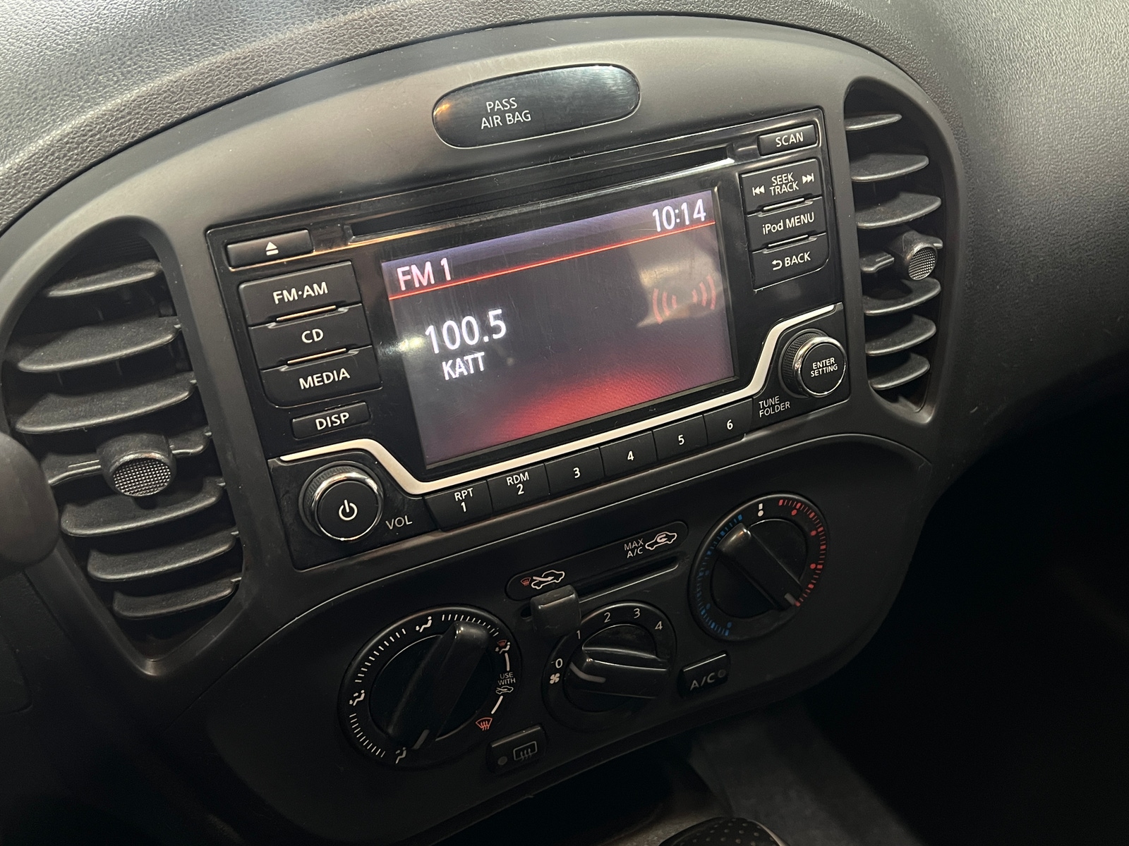 Thumbnail: 2017 Nissan Juke - 4