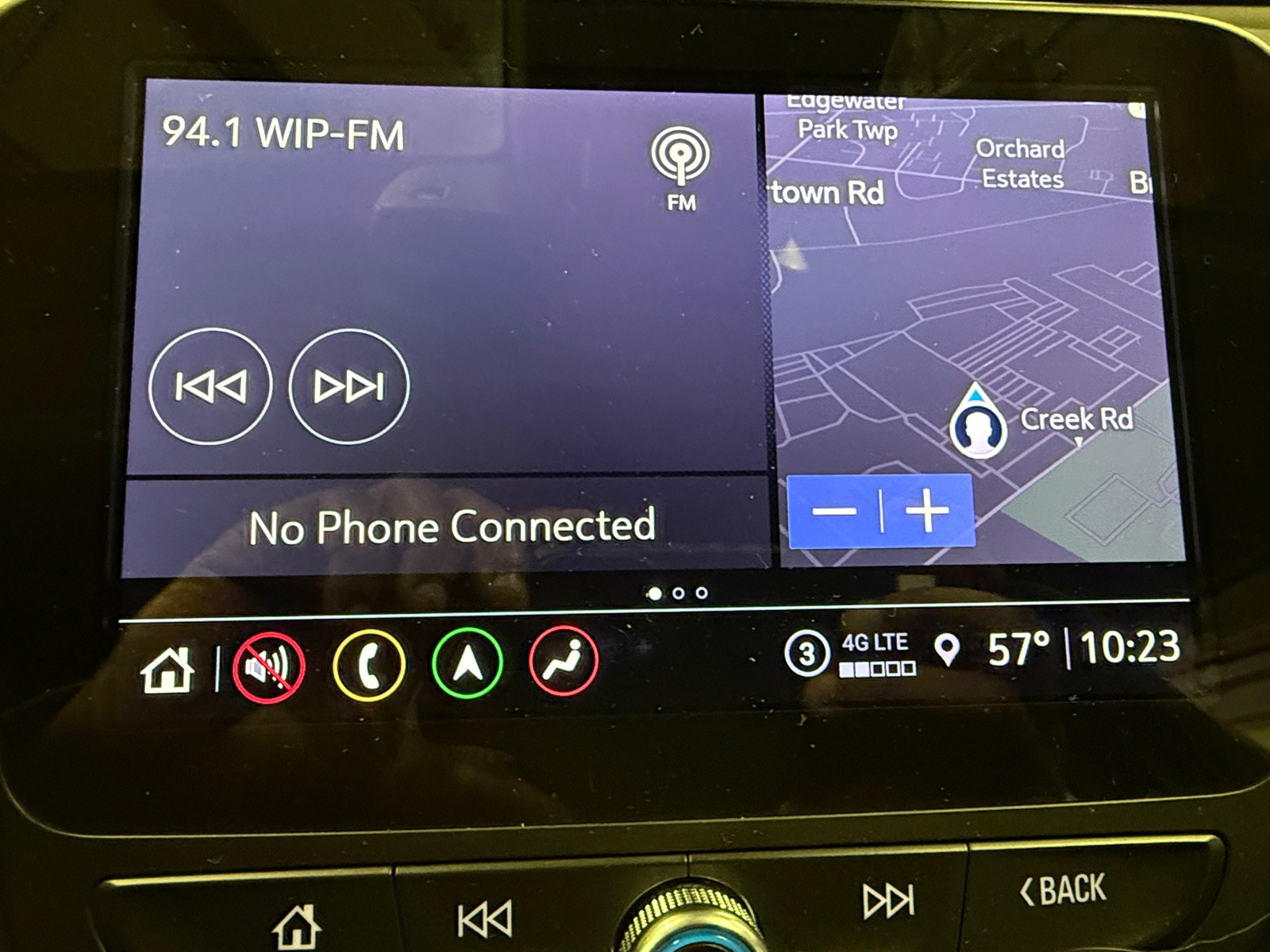 Thumbnail: 2024 Chevrolet Malibu - 3