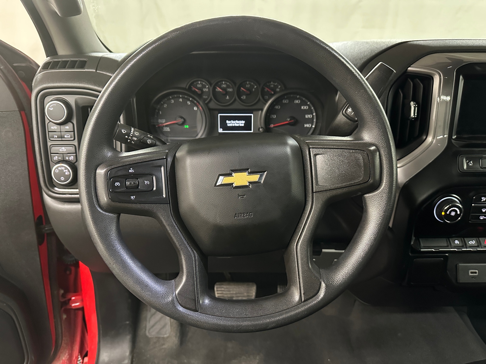 Thumbnail: 2020 Chevrolet Silverado 1500 - 5